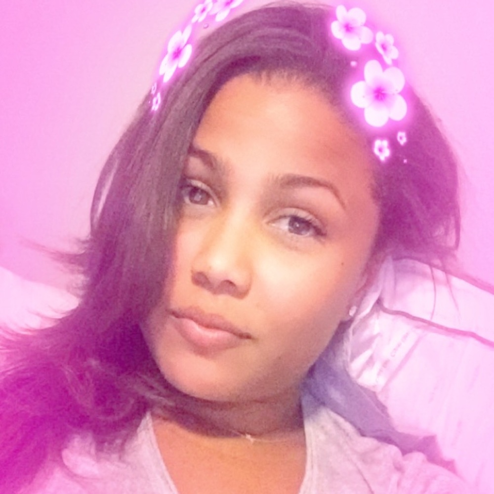 Meet your Posher, Lori